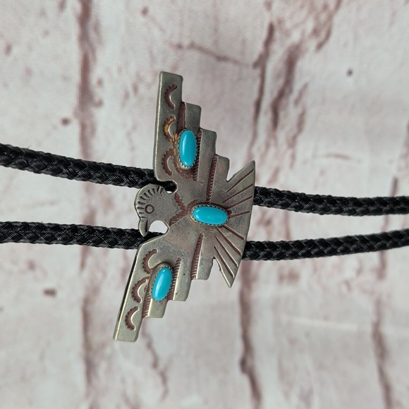 Source Unknown Other - Silver Tone  and Turquoise Thunderbird Bolo Tie Vintage